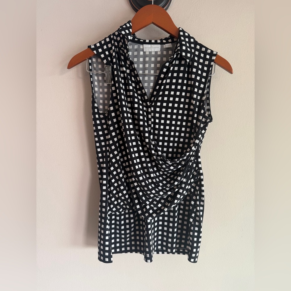 New‎ York & Company Sleeveless Draped Surplice Blouse Black White Grid Print  Sm